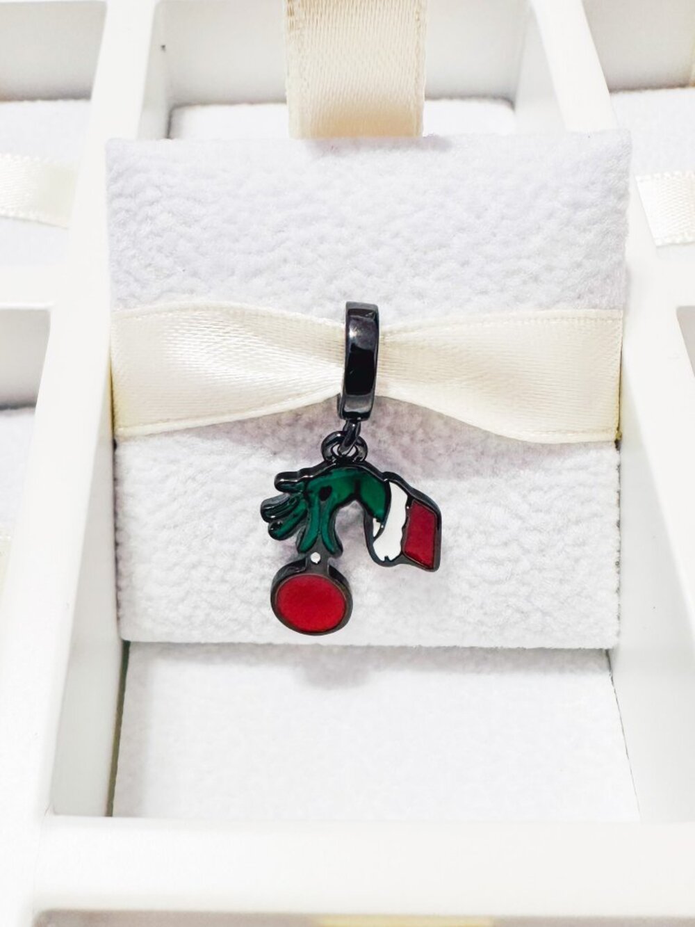 925 Sterling Silver The Grinch Hand With Christmas Sphere Charm Fits Pandora